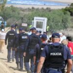 -1000-0-policia-gjate-protestes-se-banoreve-dhe-aktivisteve-mjedisore-ne-zvernec-6a1af6e768467