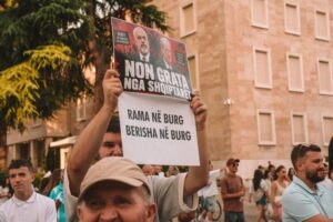 -640-0-proteste-1781810994