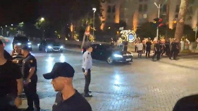 -640-0-1788292409-protestatkunderqeverise-1788293842